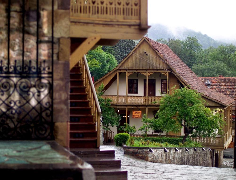 Hotel Tufenkian Old Dilijan Complex Exterior foto