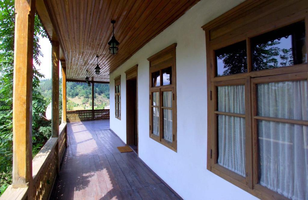 Hotel Tufenkian Old Dilijan Complex Exterior foto