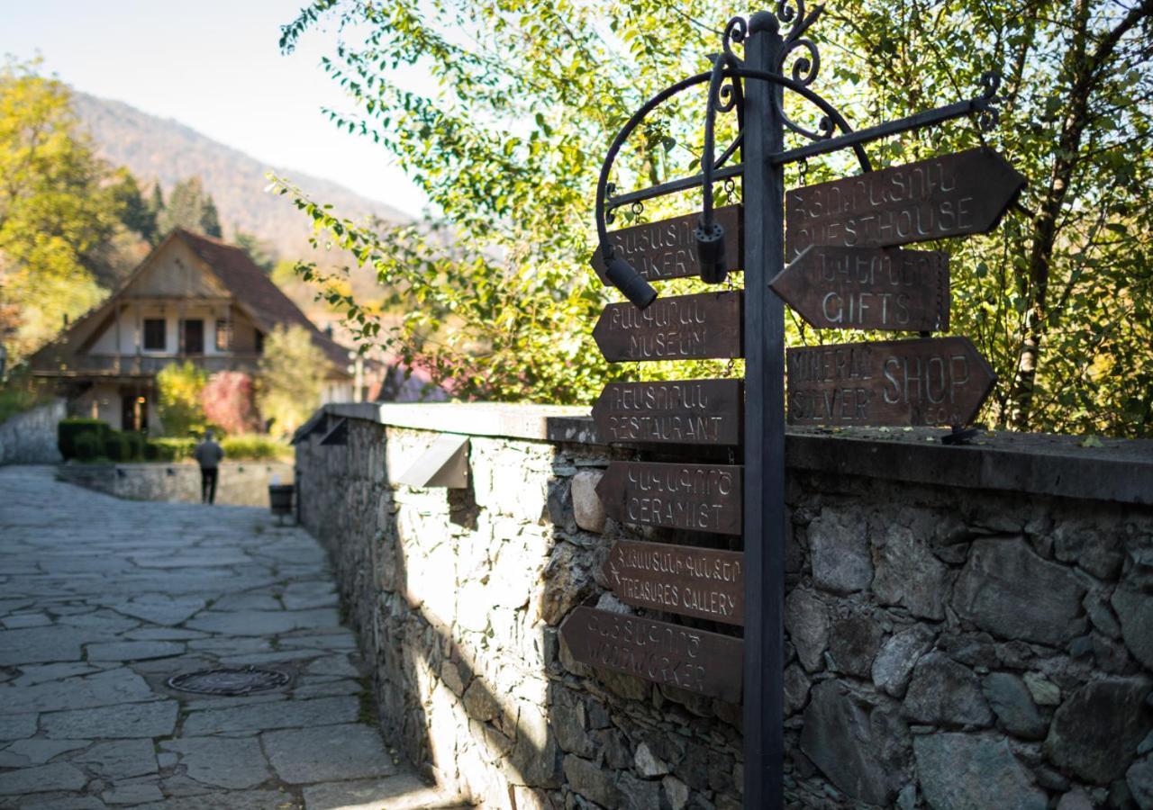 Hotel Tufenkian Old Dilijan Complex Exterior foto
